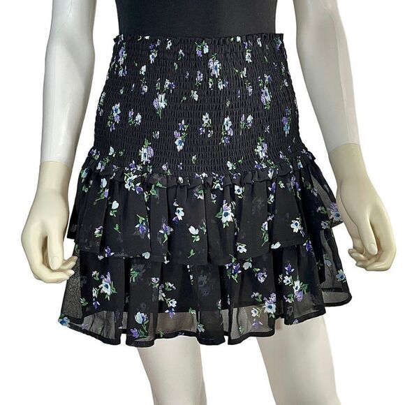 WAYF Where Are You From Women’s M Black Floral Ruffled Elastic Mini Skirt - Picture 1 of 6